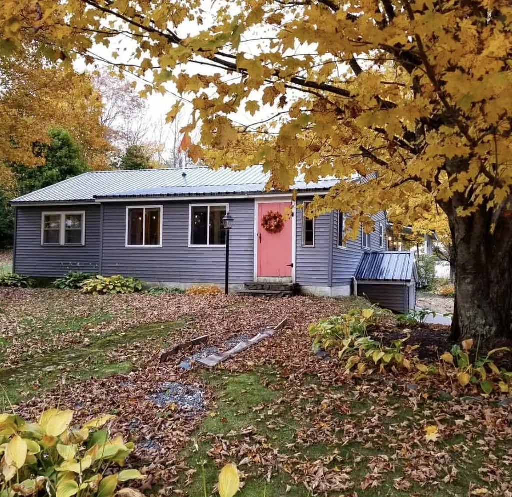 11 York Street Brooks ME 04921