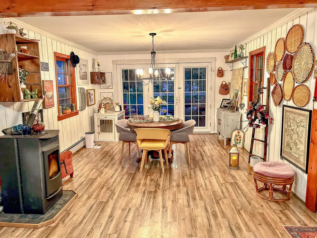 11 York Street Brooks ME 04921