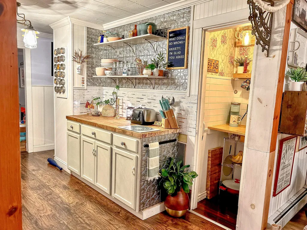 11 York Street Brooks ME 04921