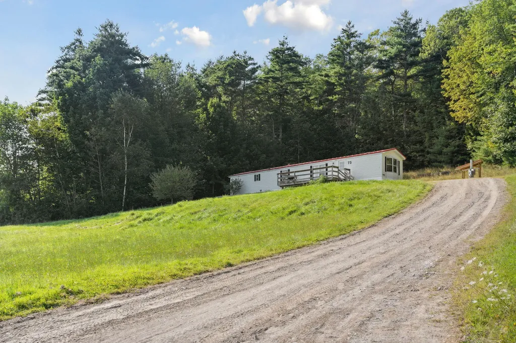 73 Deer Run Road Wales ME 04280
