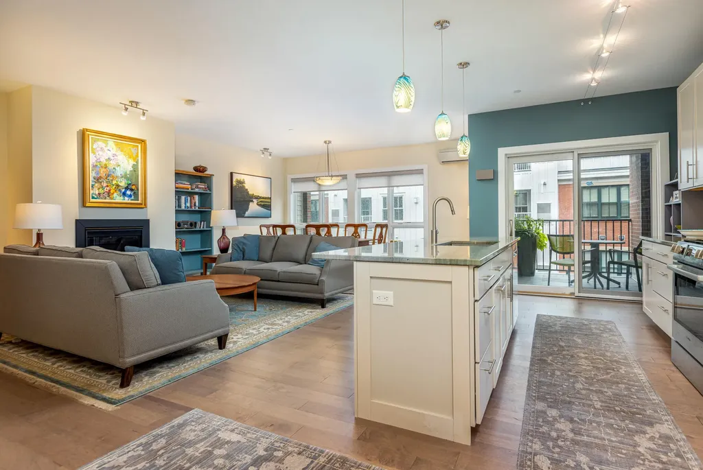 113 Newbury Street Portland ME 04101