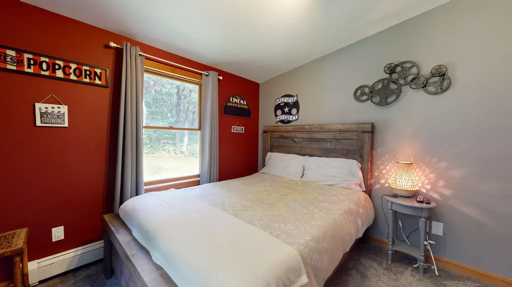 18 Beech Hill Road Freeport ME 04032