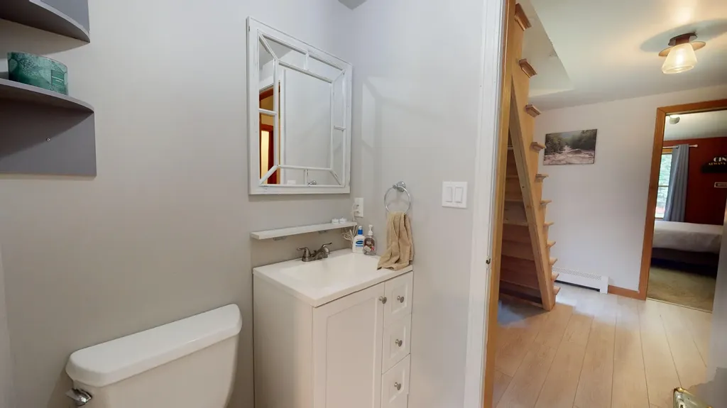 18 Beech Hill Road Freeport ME 04032