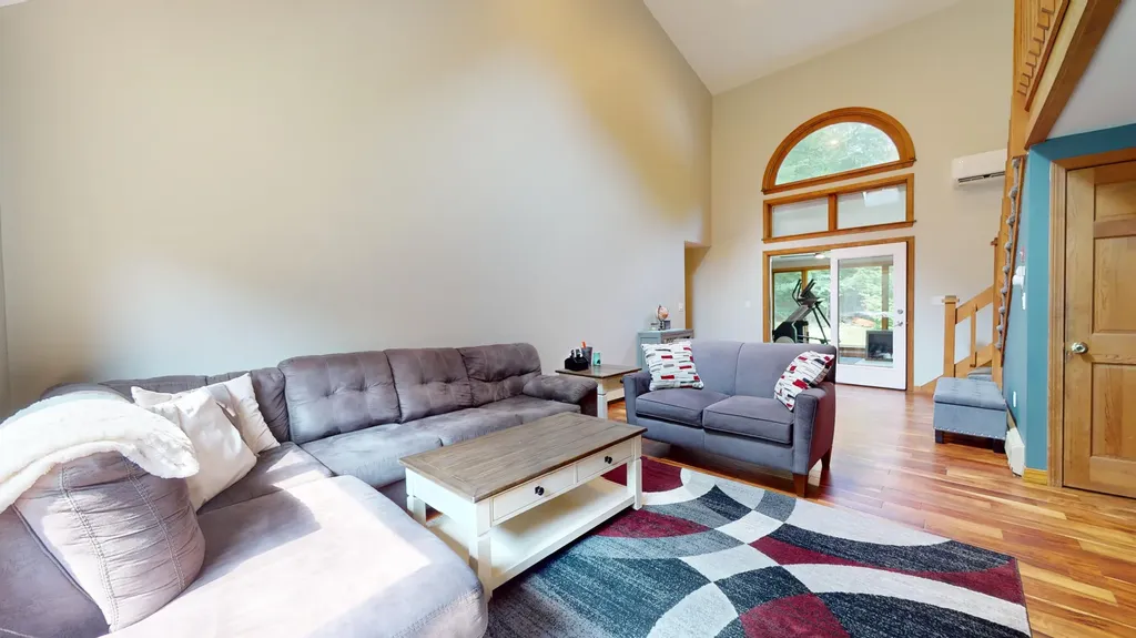 18 Beech Hill Road Freeport ME 04032