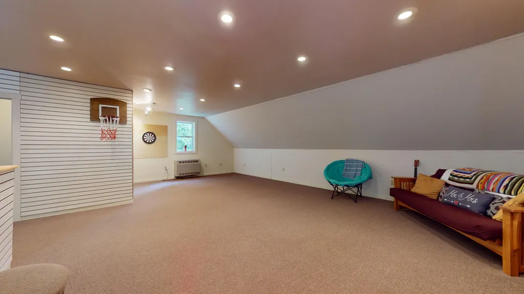 18 Beech Hill Road Freeport ME 04032