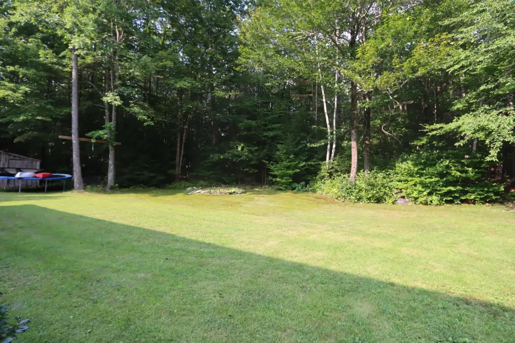 18 Beech Hill Road Freeport ME 04032