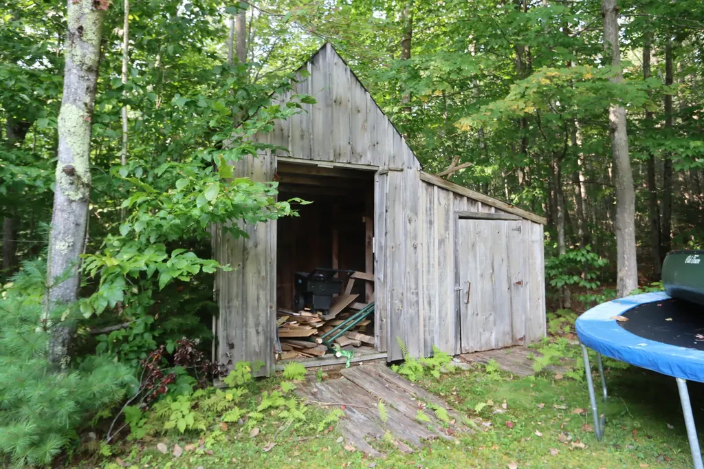 18 Beech Hill Road Freeport ME 04032
