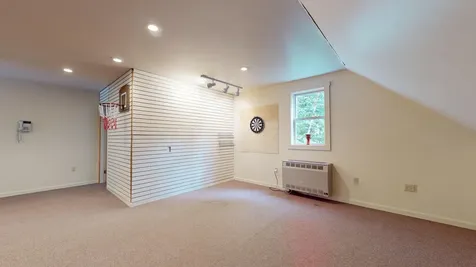 18 Beech Hill Road Freeport ME 04032