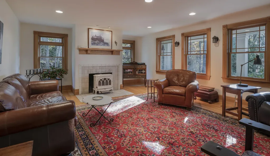 41 Field Road Arrowsic ME 04530