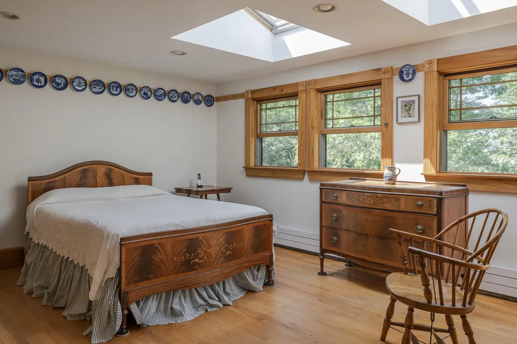 41 Field Road Arrowsic ME 04530