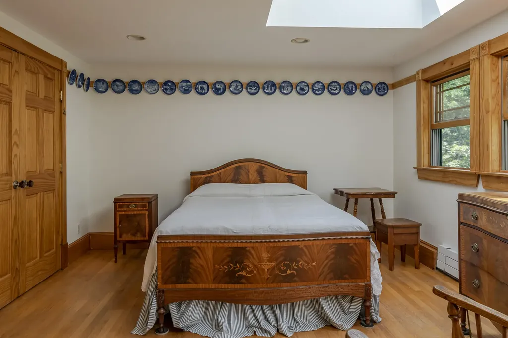 41 Field Road Arrowsic ME 04530