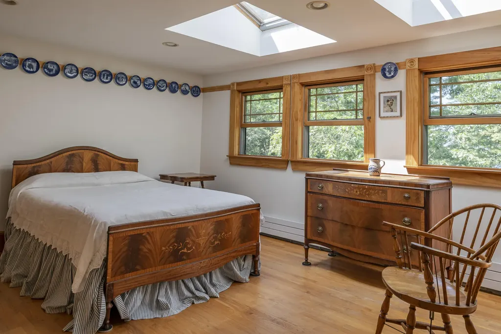 41 Field Road Arrowsic ME 04530