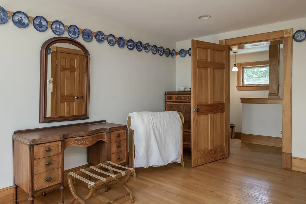 41 Field Road Arrowsic ME 04530