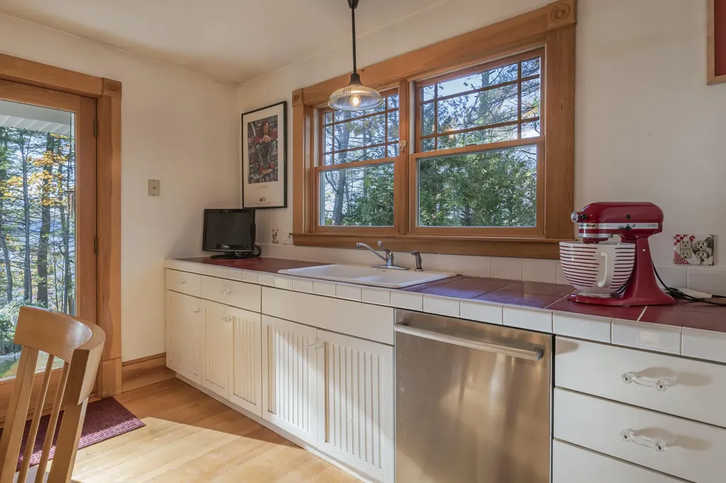 41 Field Road Arrowsic ME 04530