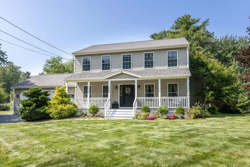 10 Mountain Ash Avenue Brunswick ME 04011