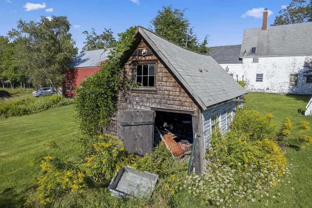 43 Upper Pond Road Litchfield ME 04350
