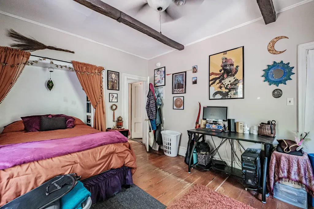 68 Lake Street Auburn ME 04210