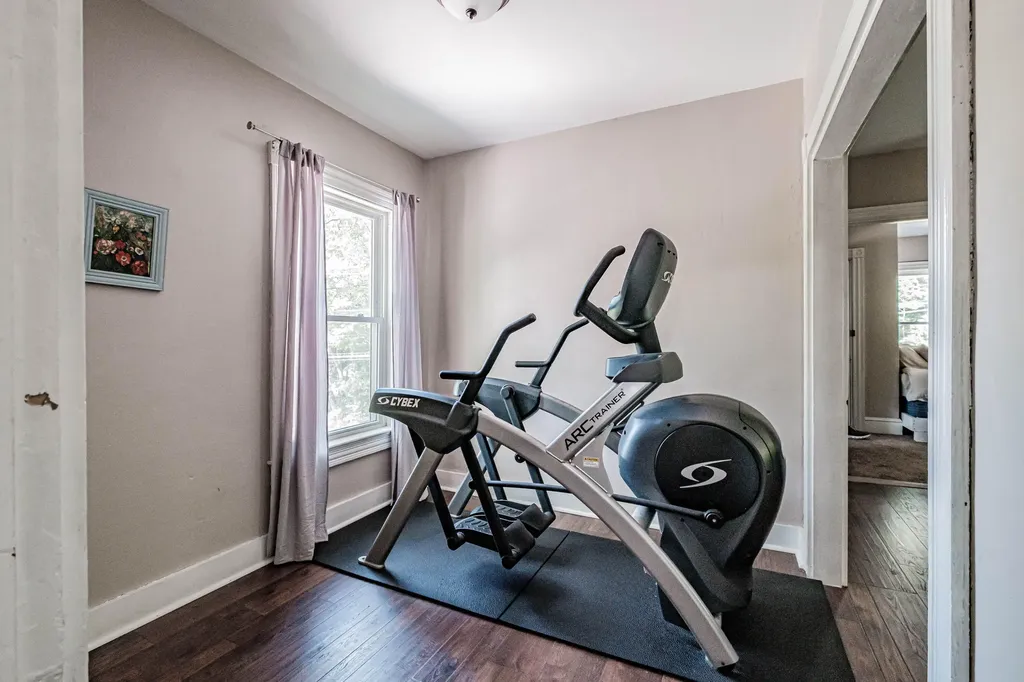 68 Lake Street Auburn ME 04210