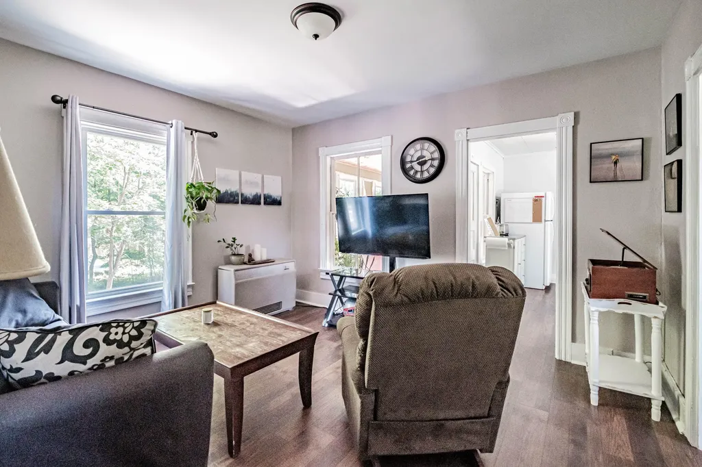 68 Lake Street Auburn ME 04210