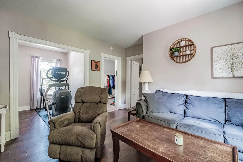 68 Lake Street Auburn ME 04210