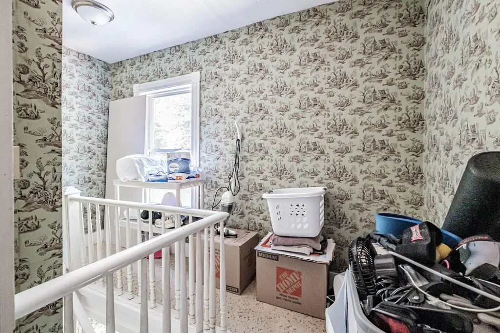 68 Lake Street Auburn ME 04210