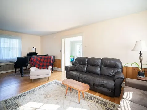 4 Woodmont Street Portland ME 04102