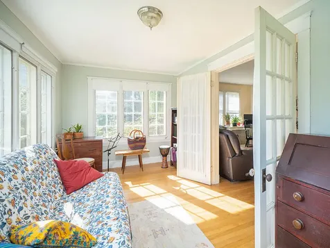 4 Woodmont Street Portland ME 04102