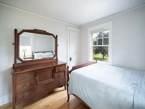 4 Woodmont Street Portland ME 04102