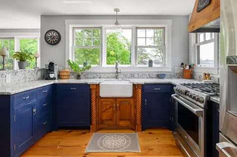 160 Whipple Road Kittery ME 03904