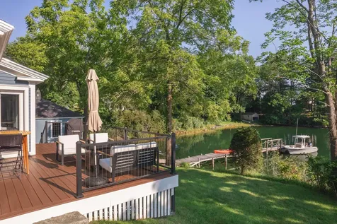 160 Whipple Road Kittery ME 03904