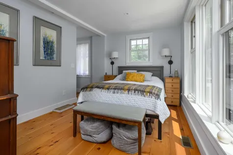 160 Whipple Road Kittery ME 03904