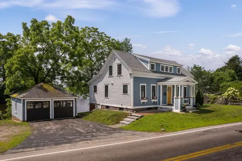 160 Whipple Road Kittery ME 03904