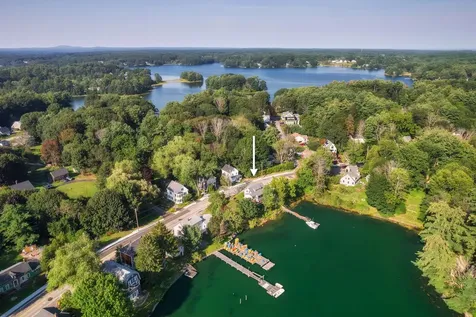 160 Whipple Road Kittery ME 03904