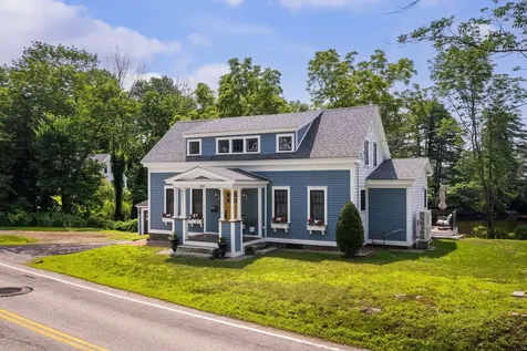 160 Whipple Road Kittery ME 03904