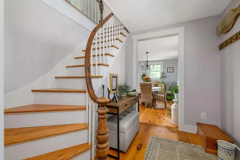 160 Whipple Road Kittery ME 03904