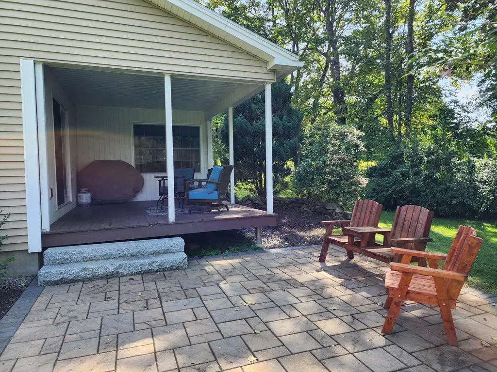 354 North Parish Road Turner ME 04282