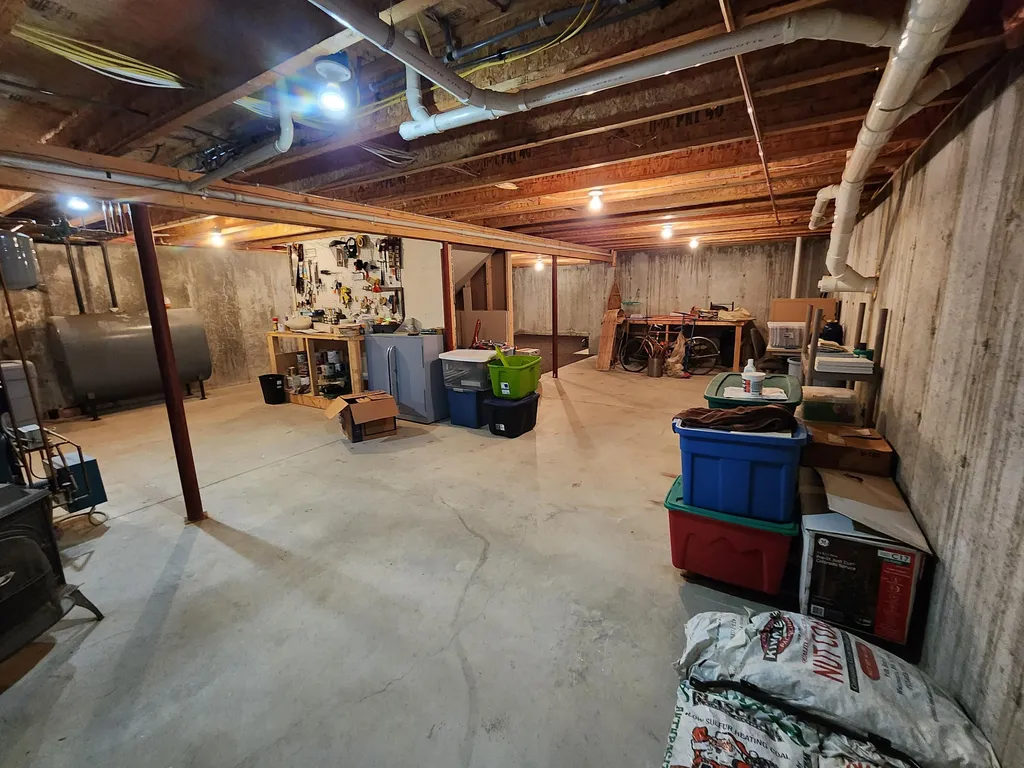 354 North Parish Road Turner ME 04282