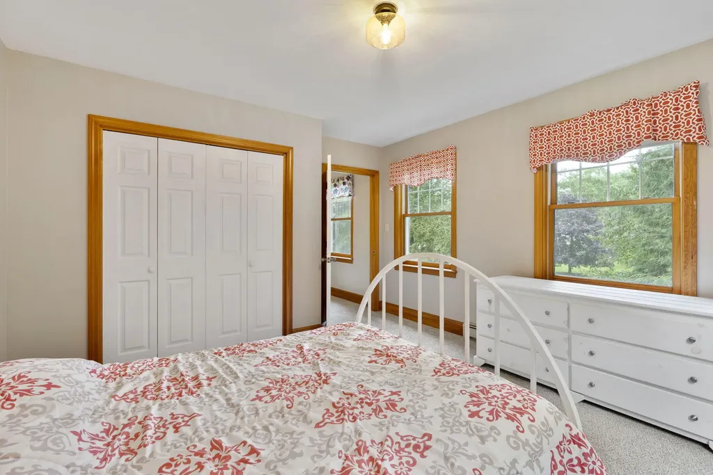 34 Longmeadow Road Scarborough ME 04074