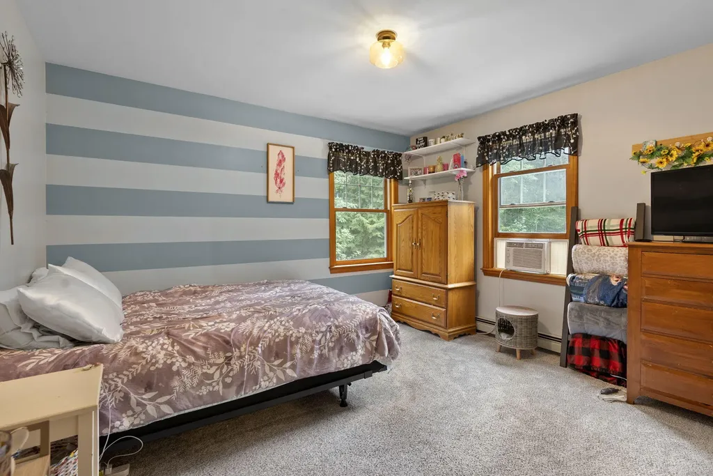 34 Longmeadow Road Scarborough ME 04074