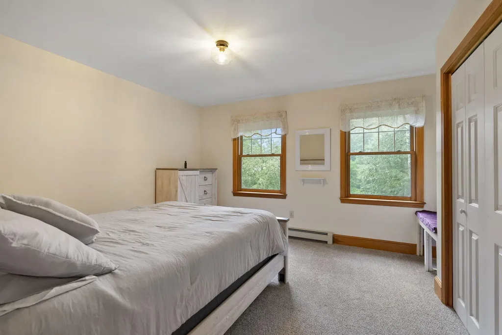 34 Longmeadow Road Scarborough ME 04074