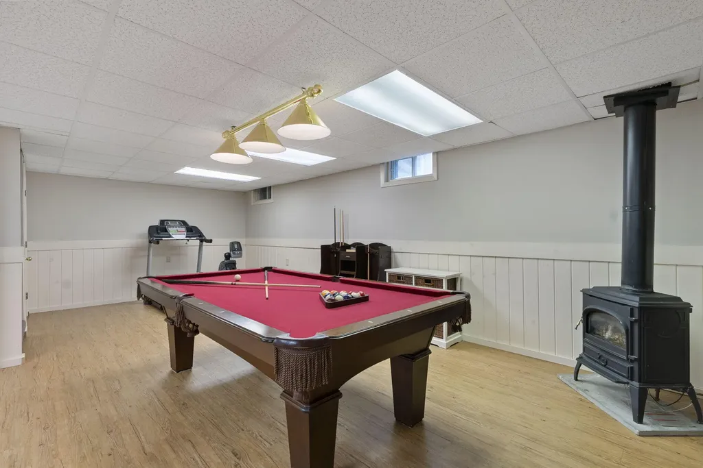 34 Longmeadow Road Scarborough ME 04074