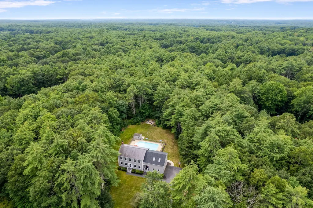 34 Longmeadow Road Scarborough ME 04074