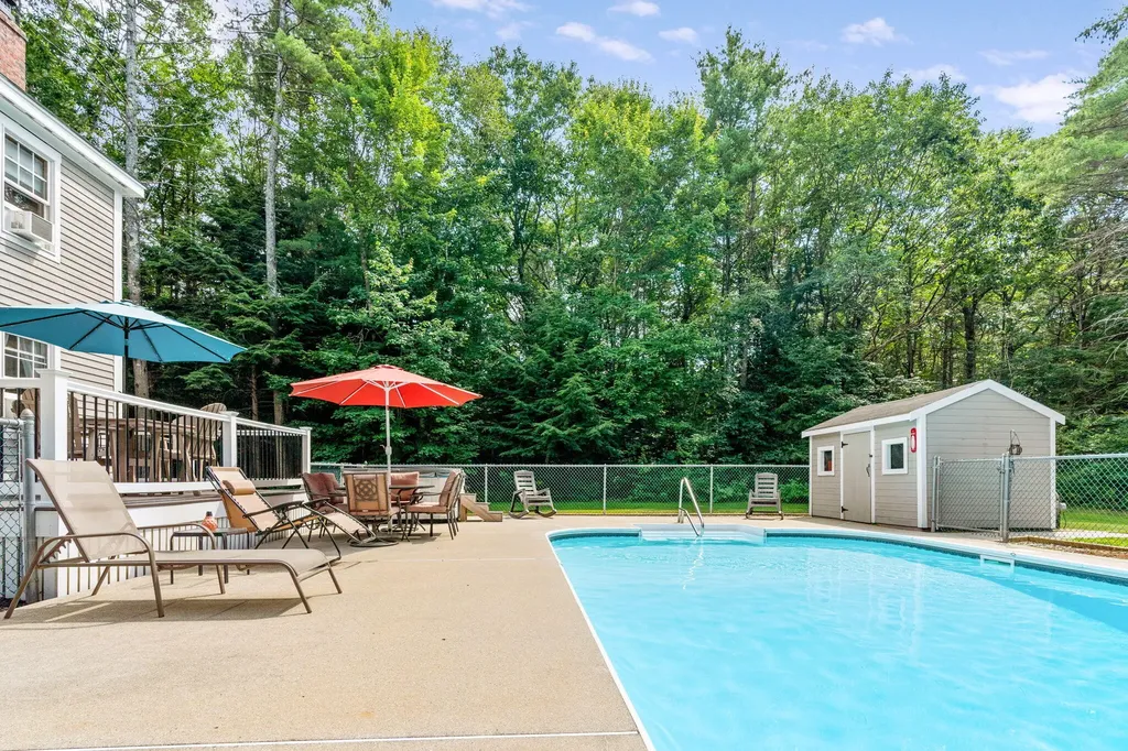 34 Longmeadow Road Scarborough ME 04074