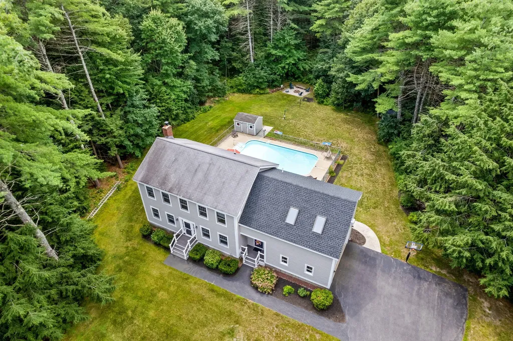 34 Longmeadow Road Scarborough ME 04074