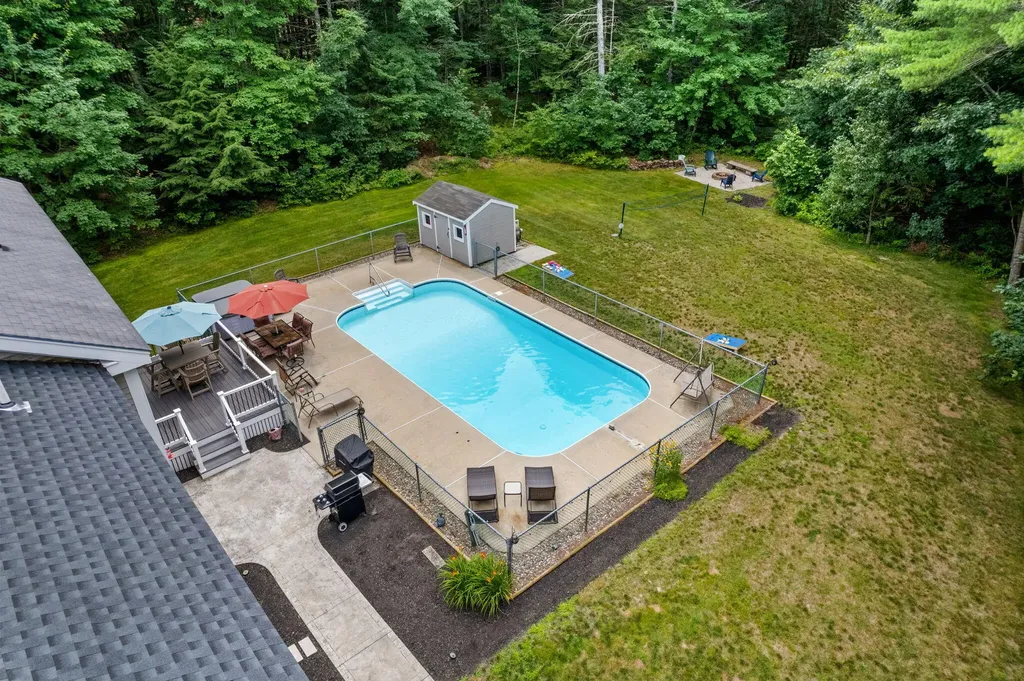 34 Longmeadow Road Scarborough ME 04074