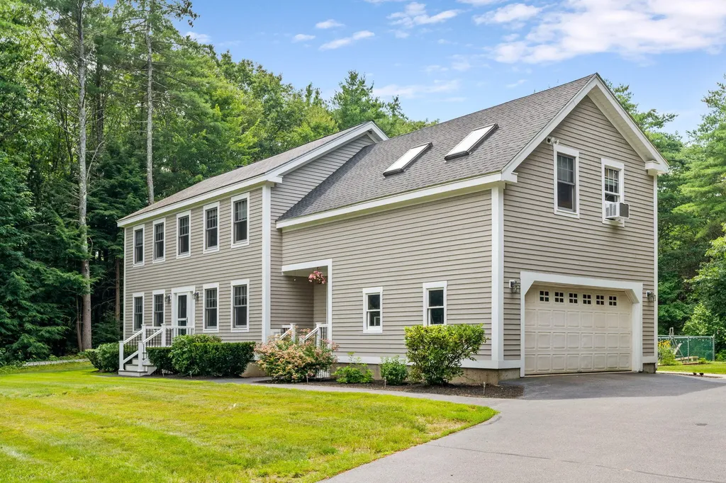 34 Longmeadow Road Scarborough ME 04074