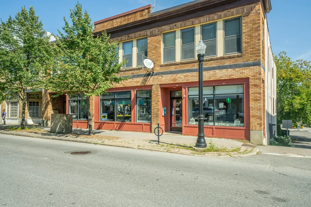 453 Main Street Rockland ME 04841