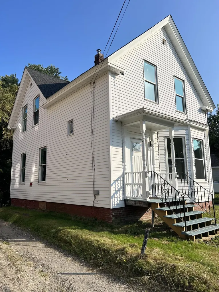 13 Orange Street Lewiston ME 04240