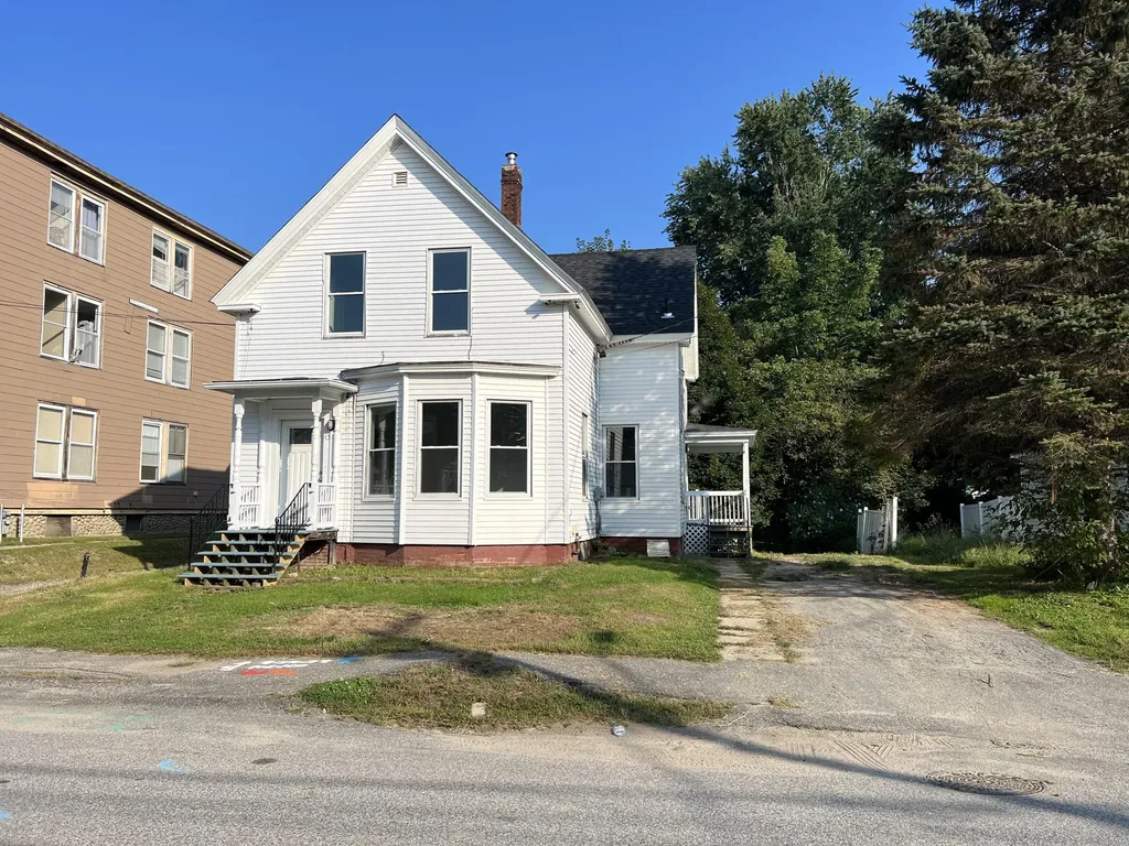13 Orange Street Lewiston ME 04240