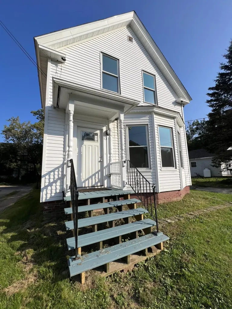13 Orange Street Lewiston ME 04240